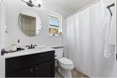 7358 Elmwood Cir, Pleasanton, CA 94588 - Photo 25