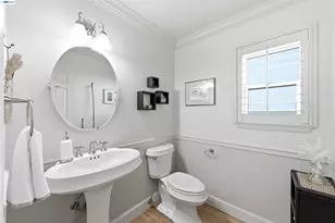 7358 Elmwood Cir, Pleasanton, CA 94588 - Photo 15