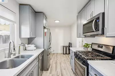 1321 Delwood St, Vallejo, CA 94591 - Photo 11