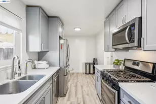 1321 Delwood St, Vallejo, CA 94591 - Photo 11