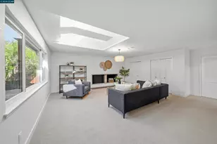 196 Wilkie Dr, Walnut Creek, CA 94598 - Photo 23