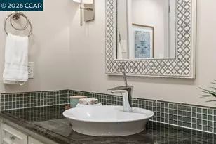 7 Whitehall Dr, Orinda, CA 94563 - Photo 31