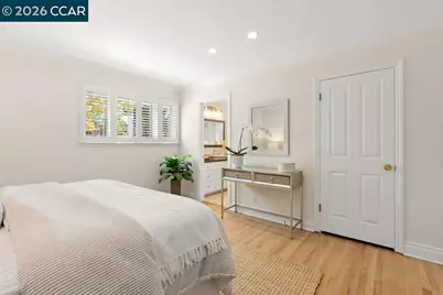 7 Whitehall Dr, Orinda, CA 94563 - Photo 25