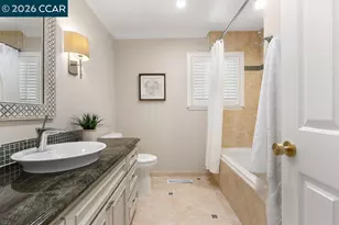 7 Whitehall Dr, Orinda, CA 94563 - Photo 29