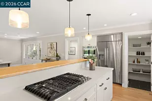 7 Whitehall Dr, Orinda, CA 94563 - Photo 19