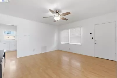 1839 Commerce Way, Oakland, CA 94606 - Photo 7