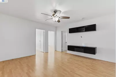 1839 Commerce Way, Oakland, CA 94606 - Photo 5