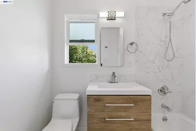 1839 Commerce Way, Oakland, CA 94606 - Photo 15