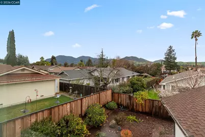5537 Pamplona Ct, Concord, CA 94521 - Photo 57