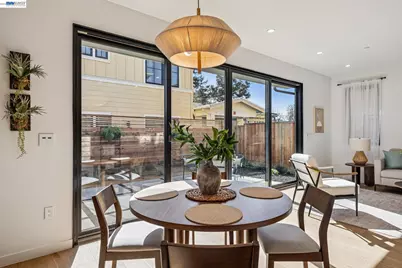 1144 Dwight Way, Berkeley, CA 94702 - Photo 15