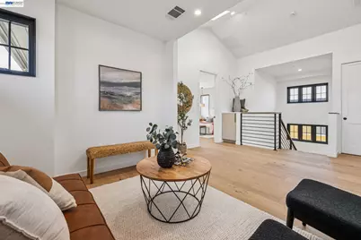 1144 Dwight Way, Berkeley, CA 94702 - Photo 35