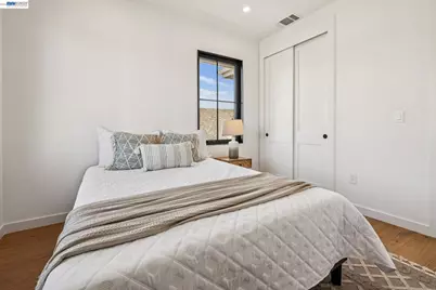 1144 Dwight Way, Berkeley, CA 94702 - Photo 45