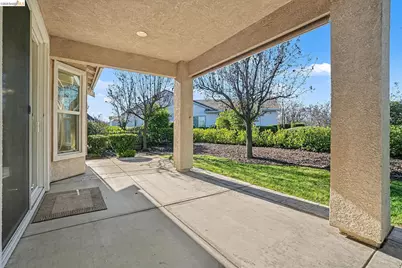 399 Earlham Way, Brentwood, CA 94513 - Photo 15