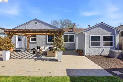 16129 Via Pinale, San Lorenzo, CA 94580 - Photo 19