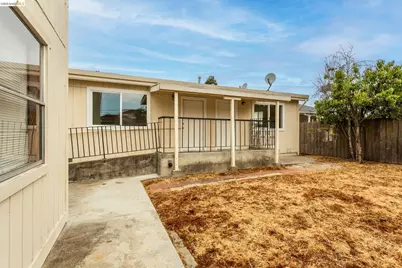 844 37th St, Richmond, CA 94805 - Photo 7