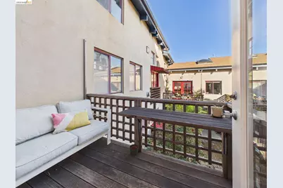 2932 Filbert St #2, Oakland, CA 94608 - Photo 11
