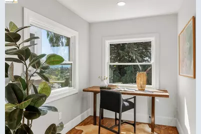8301 Ney Ave, Oakland, CA 94605 - Photo 33
