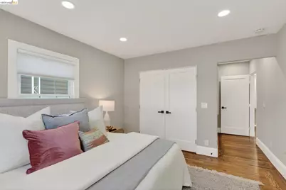 8301 Ney Ave, Oakland, CA 94605 - Photo 37