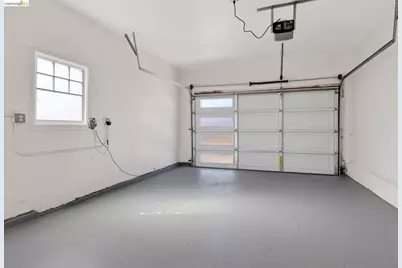 8301 Ney Ave, Oakland, CA 94605 - Photo 57