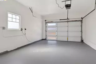 8301 Ney Ave, Oakland, CA 94605 - Photo 57