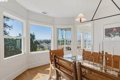 8301 Ney Ave, Oakland, CA 94605 - Photo 27