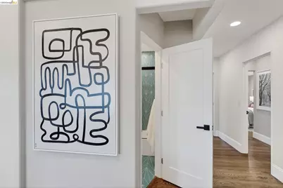 8301 Ney Ave, Oakland, CA 94605 - Photo 43