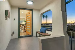 8301 Ney Ave, Oakland, CA 94605 - Photo 3