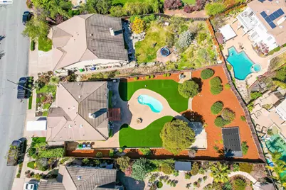 5810 Gold Creek Dr, Castro Valley, CA 94552 - Photo 51