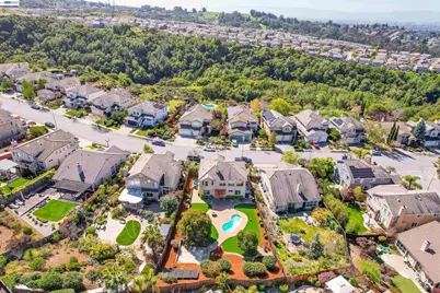 5810 Gold Creek Dr, Castro Valley, CA 94552 - Photo 53