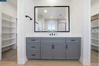 1501 Empire Dr, Lodi, CA 95242 - Photo 21