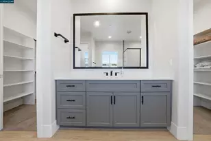 1501 Empire Dr, Lodi, CA 95242 - Photo 21