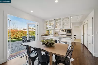 342 Constance Pl, Moraga, CA 94556 - Photo 11