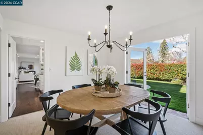 342 Constance Pl, Moraga, CA 94556 - Photo 9