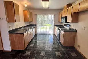 192 Torvend Way, Patterson, CA 95363 - Photo 9