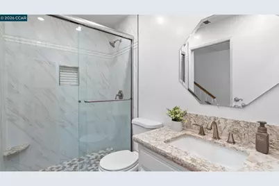 90 Rolling Green Cir, Pleasant Hill, CA 94523 - Photo 19