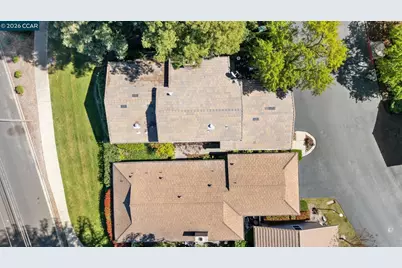 90 Rolling Green Cir, Pleasant Hill, CA 94523 - Photo 37