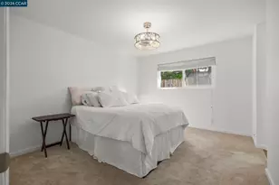 5555 Maryland Dr, Concord, CA 94521 - Photo 17