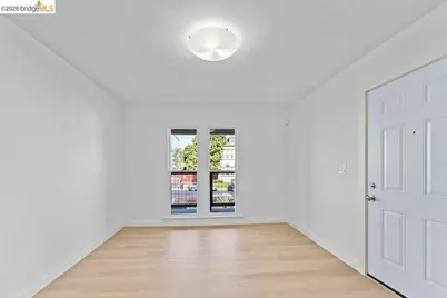 769 17th St, Oakland, CA 94612 - Photo 9