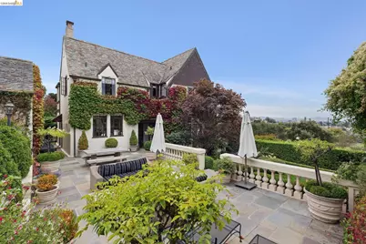 5710 Margarido Dr, Oakland, CA 94618 - Photo 5