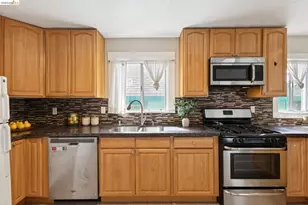 1983 38th Ave, Oakland, CA 94601 - Photo 27