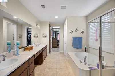 2233 Demartini Ln, Brentwood, CA 94513 - Photo 39