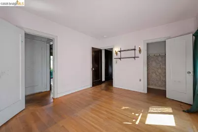 2569 Maxwell Ave, Oakland, CA 94601 - Photo 29