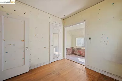 2569 Maxwell Ave, Oakland, CA 94601 - Photo 33