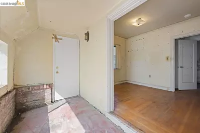 2569 Maxwell Ave, Oakland, CA 94601 - Photo 37