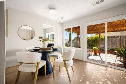 10 Clear Water Ct, Richmond, CA 94803 - Photo 13