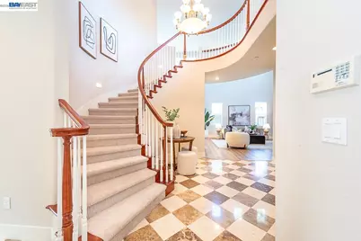 33038 Garfinkle St, Union City, CA 94587 - Photo 31