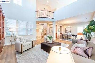 33038 Garfinkle St, Union City, CA 94587 - Photo 11