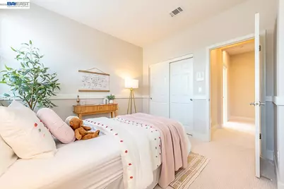 33038 Garfinkle St, Union City, CA 94587 - Photo 47