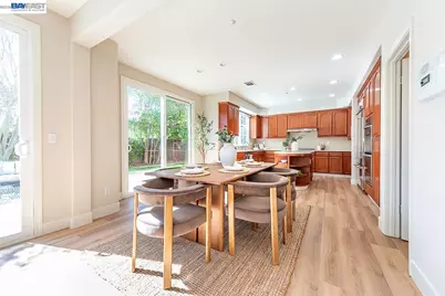 33038 Garfinkle St, Union City, CA 94587 - Photo 23