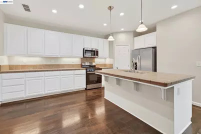 43 Casita Ln, Mountain House, CA 95391 - Photo 9